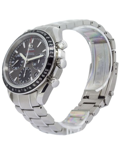 Omega Speedmaster Date 323.30.40.40.06.001
